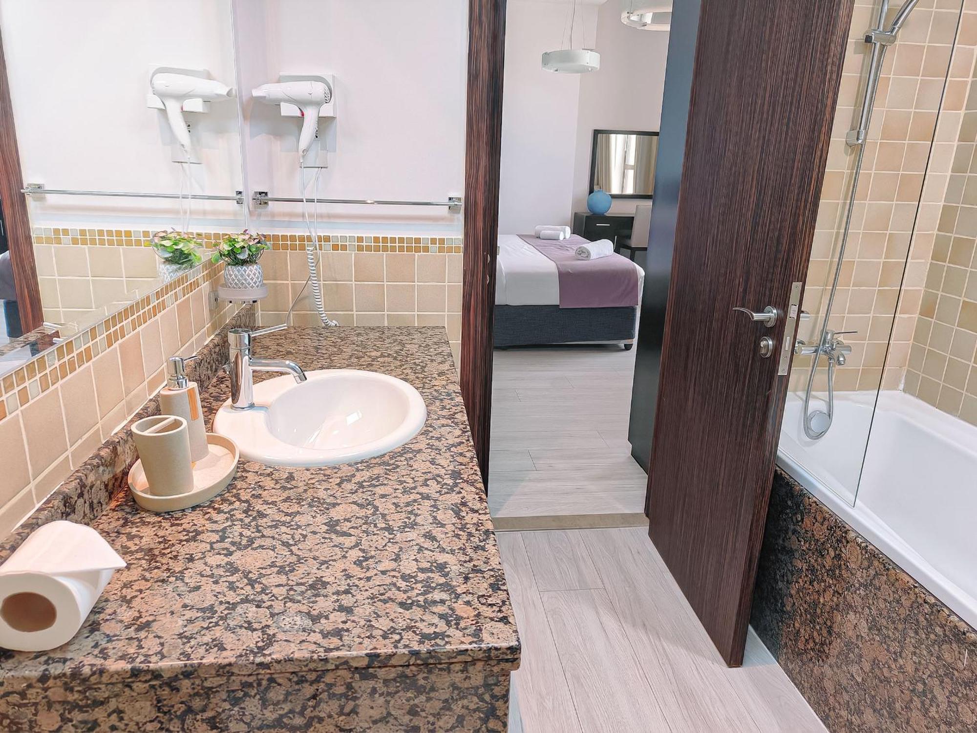 5 Star Luxury Sea View Appartement *